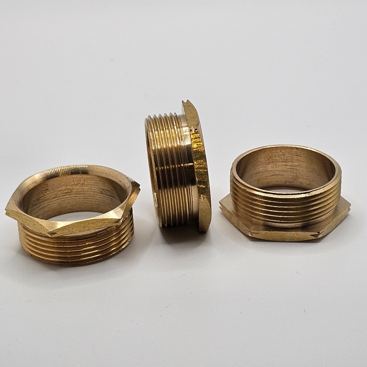 Niglon 32mm Brass Male Short Bushes Conduit Fittings MS32