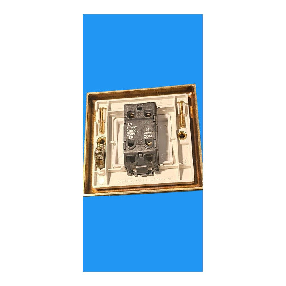 MK 10A 1G SP GOLD 2 Way Switch Wide Rocker K5731 PBS