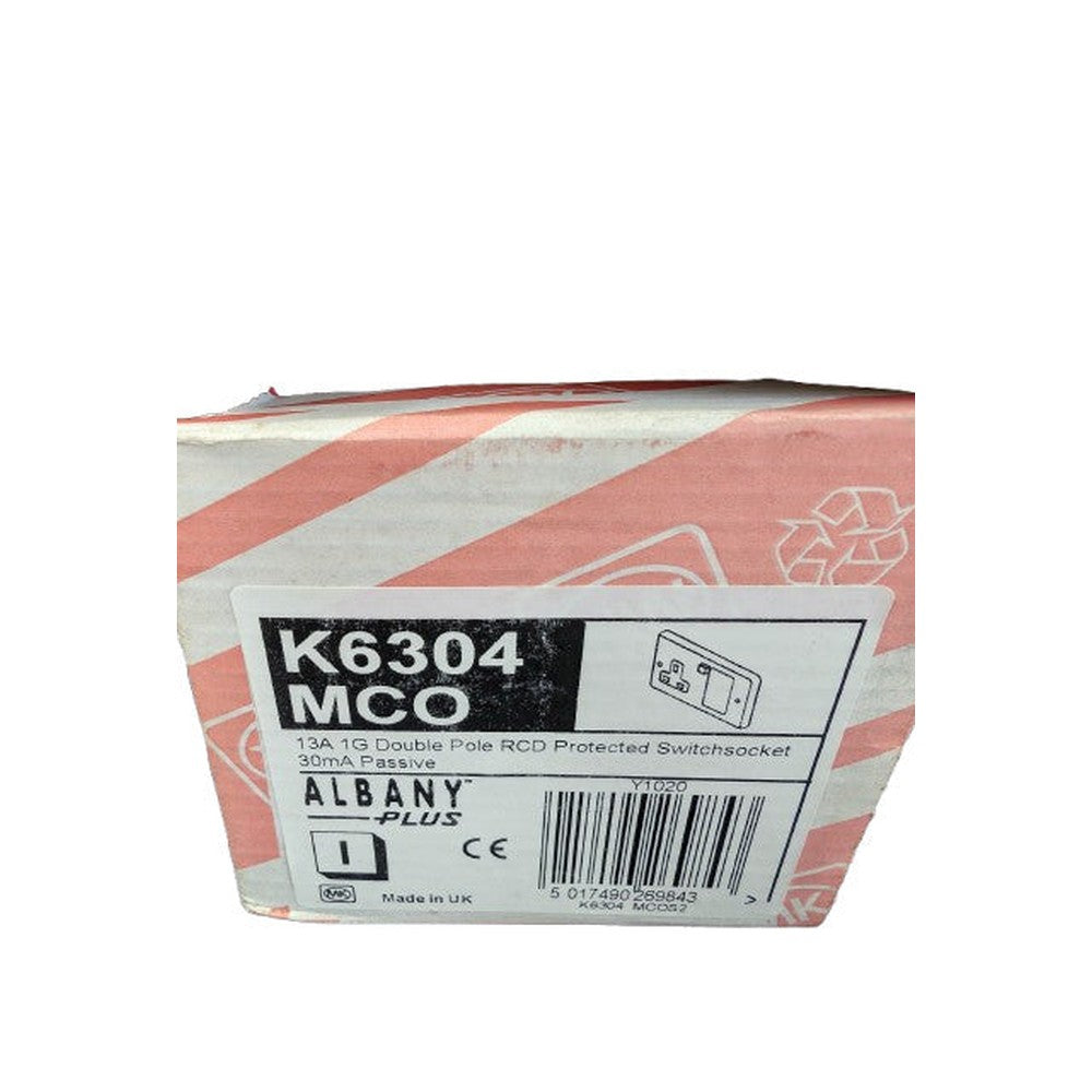 MK Albany Plus 13A RCD Protected Switchsocket 30mA passive K6304 MCO