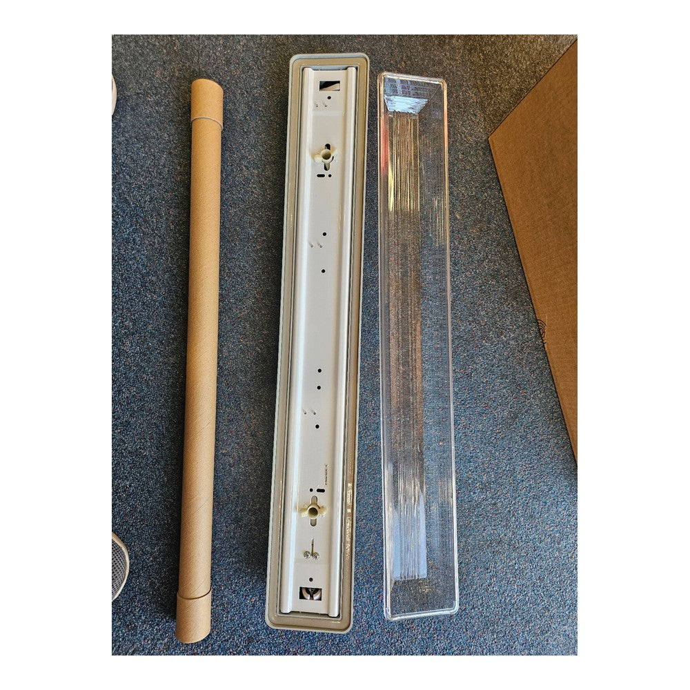 Preslite Aquamax IP65 2' Single LED Ready Waterproof 18W with 2' Tube