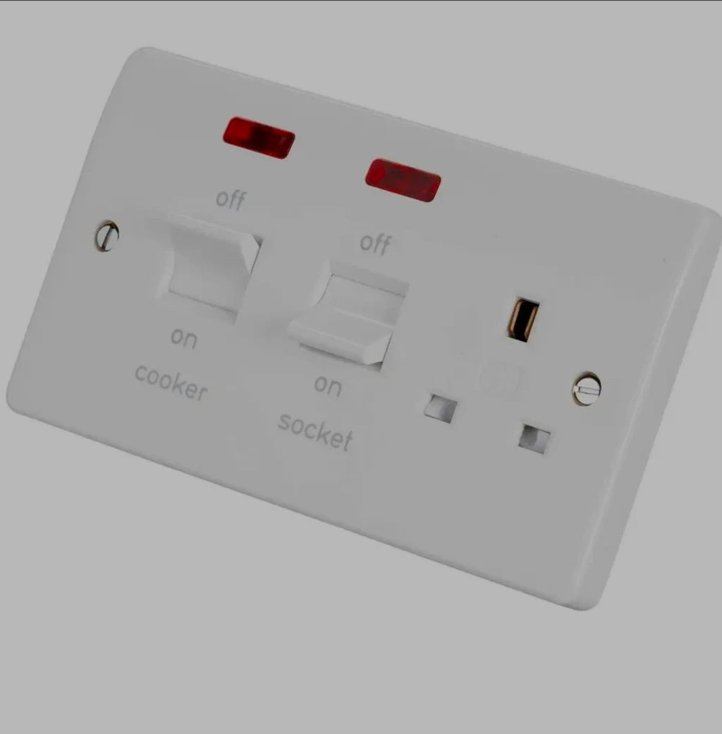 MK 45A DP Cooker Sw/Skt With Neon K5061 WHI ME Slimline Plus
