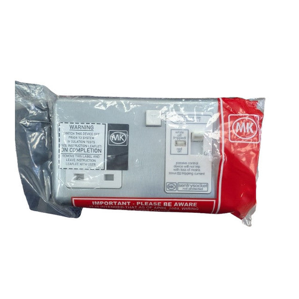MK Albany Plus 13A RCD Protected Switchsocket 30mA passive K6304 MCO