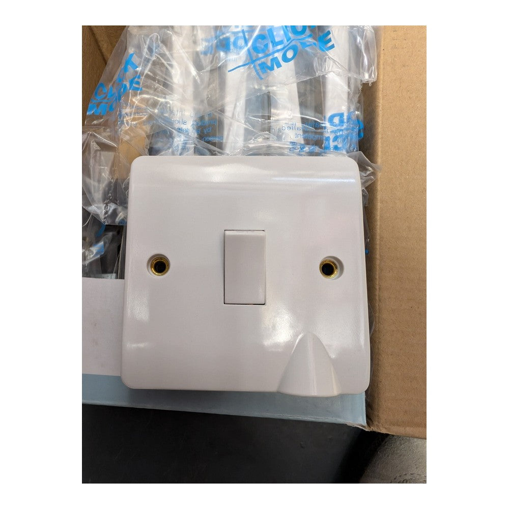 Click Mode CMA022 20A DP Switch With Flex Outlet (Bottom Outlet)