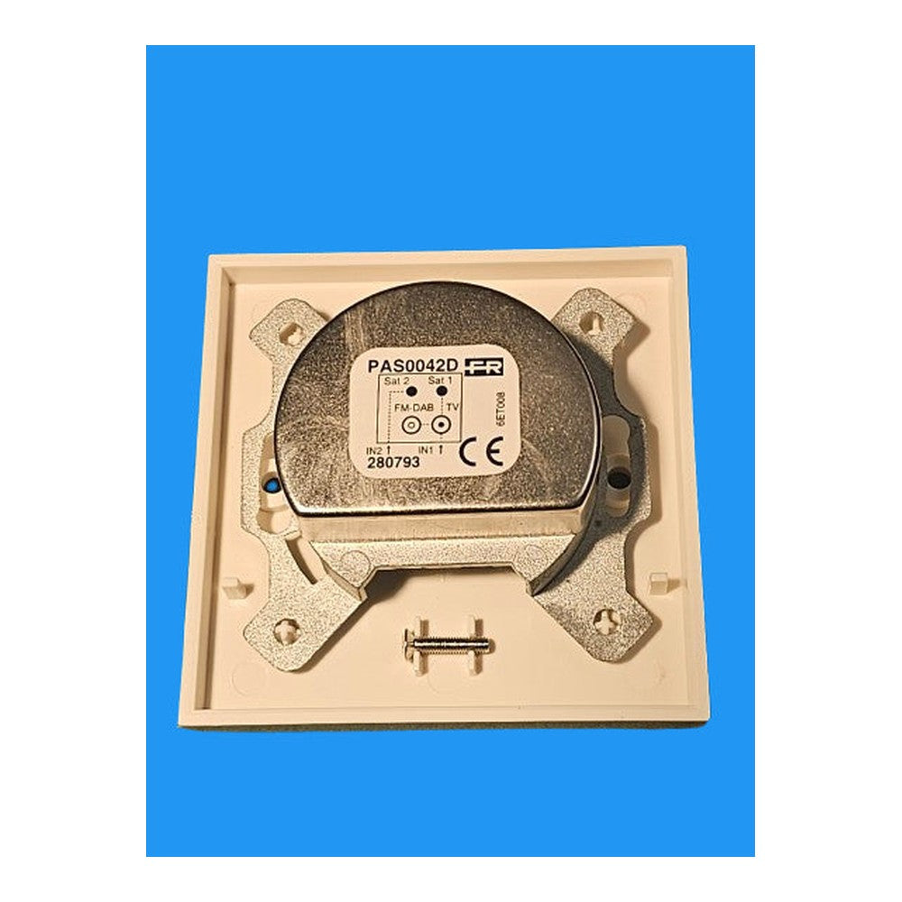 Wall mount demix round outlets serie with 2, 3 or 4 outputs. Sat1 Sat2 TV Fmdab